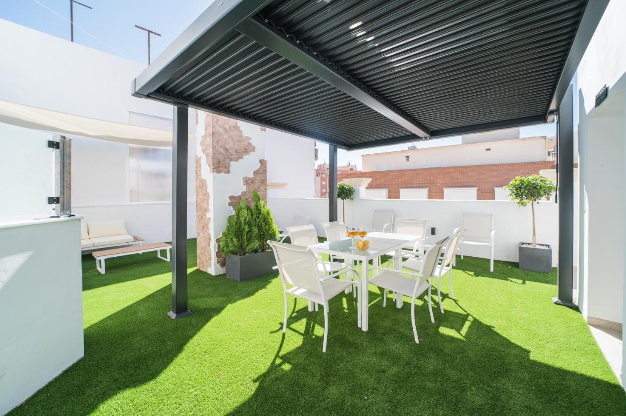 Boutique Apartments- La Gloria 1908 アルメリア エクステリア 写真
