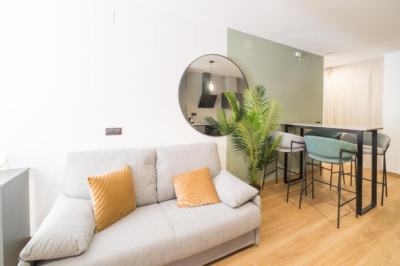 Boutique Apartments- La Gloria 1908 アルメリア エクステリア 写真
