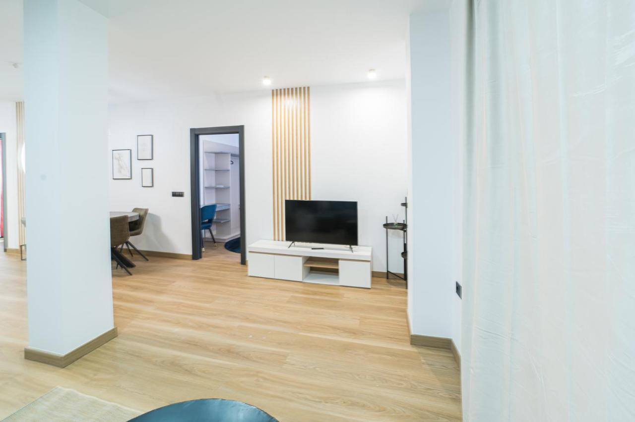 Boutique Apartments- La Gloria 1908 アルメリア エクステリア 写真