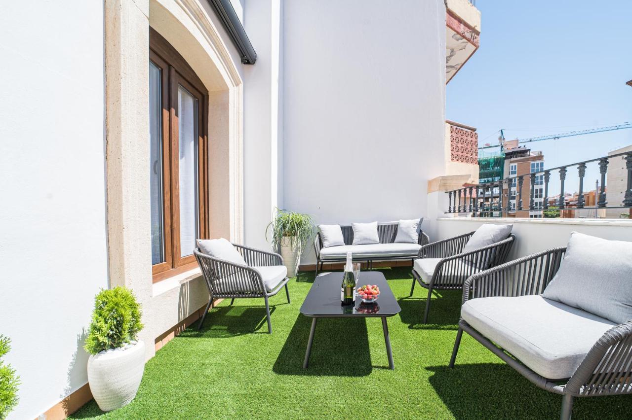 Boutique Apartments- La Gloria 1908 アルメリア エクステリア 写真