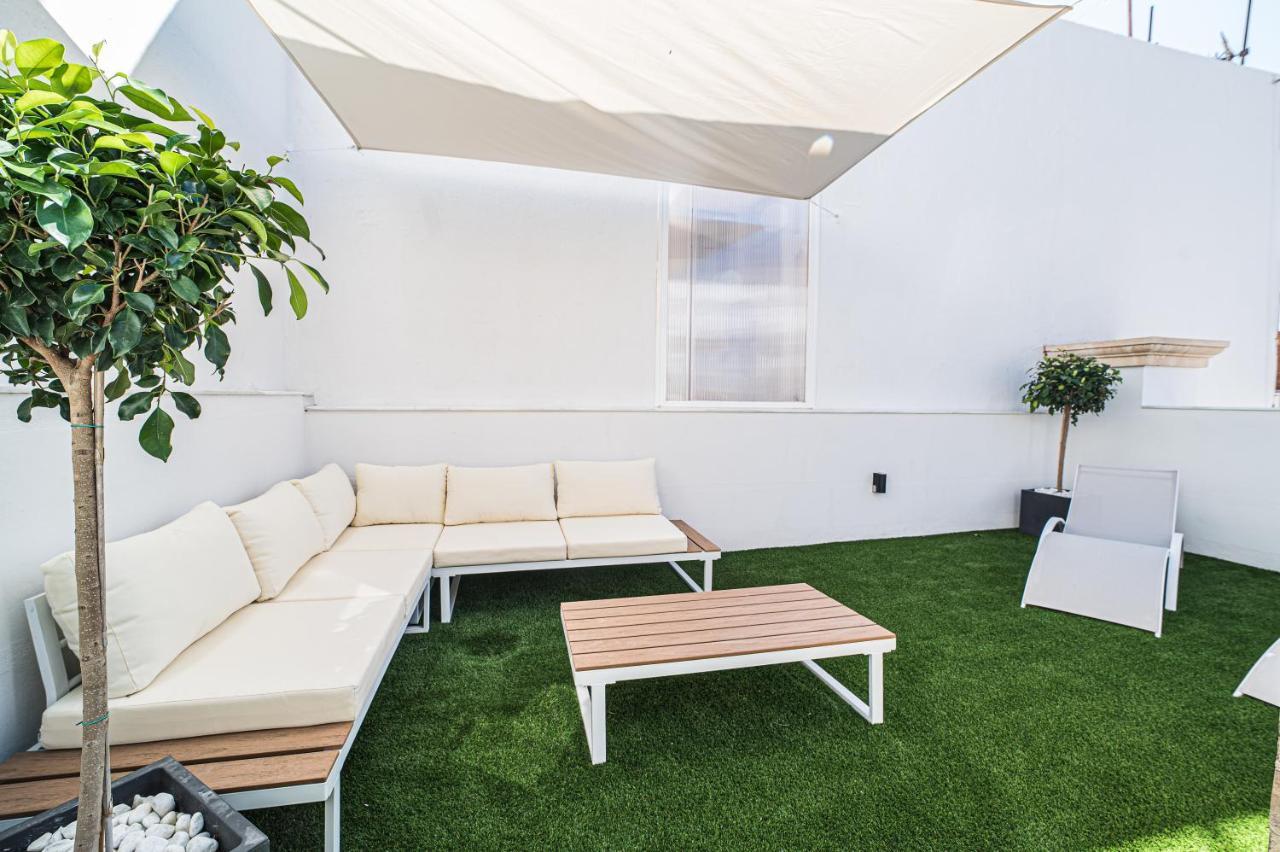 Boutique Apartments- La Gloria 1908 アルメリア エクステリア 写真